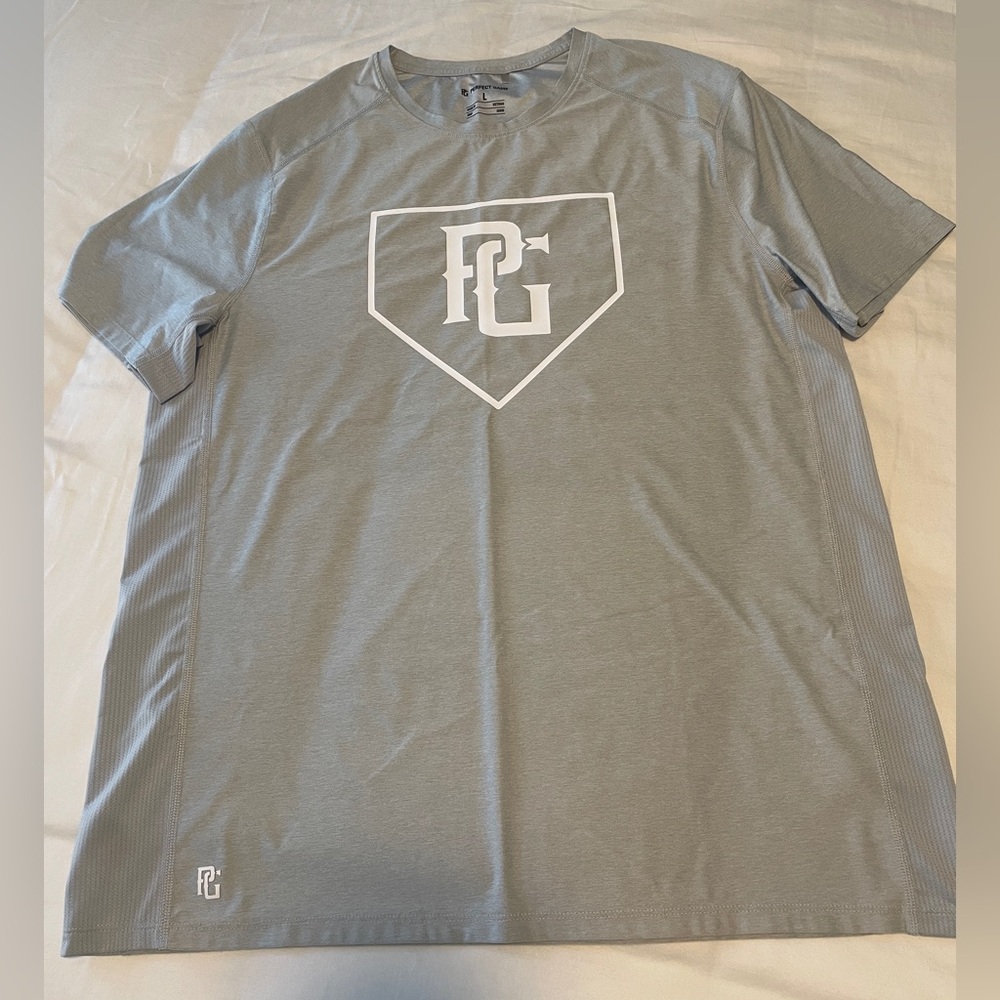 Men’s Perfect Game Tee